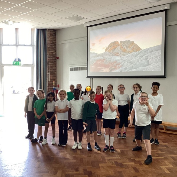 Woodston Choir Parent Performance
